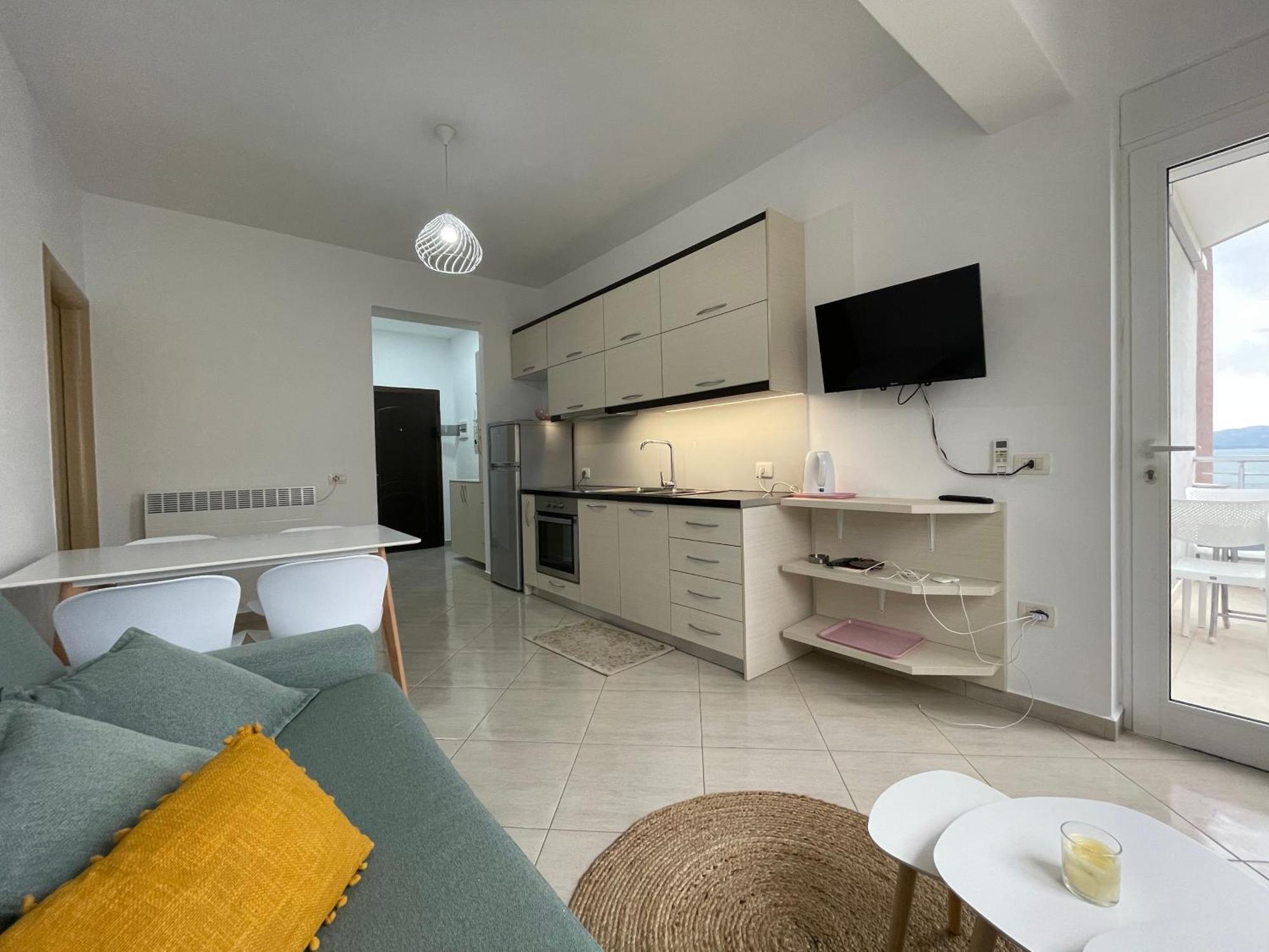 Susy Sea View Apartment Sarandë Exteriör bild
